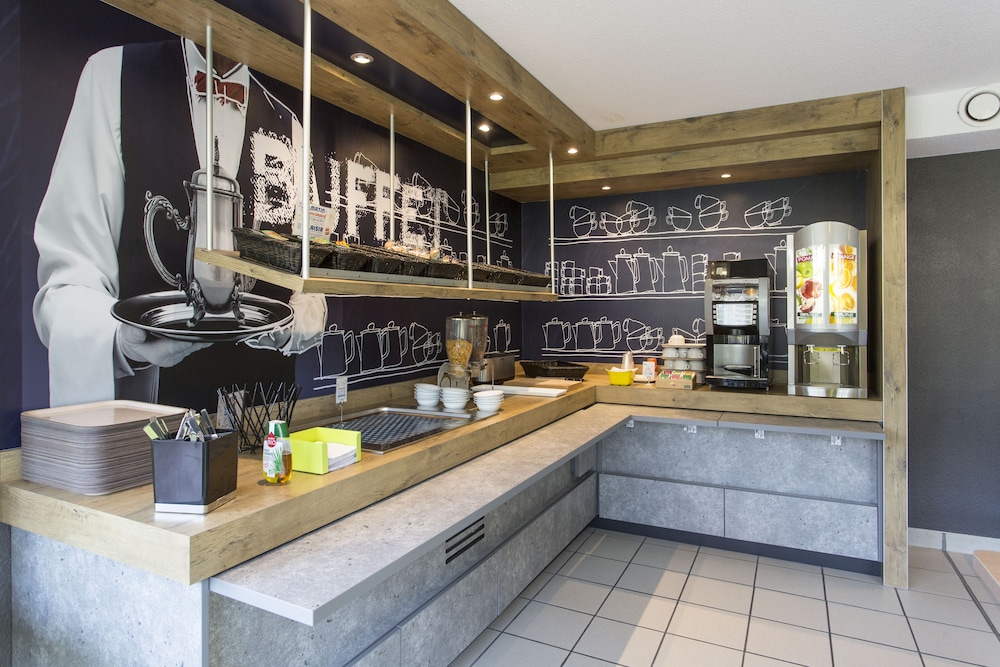 ibis budget Senlis 12/50