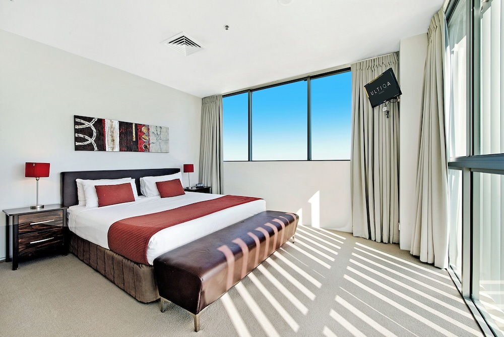 ULTIQA Air on Broadbeach 25/71