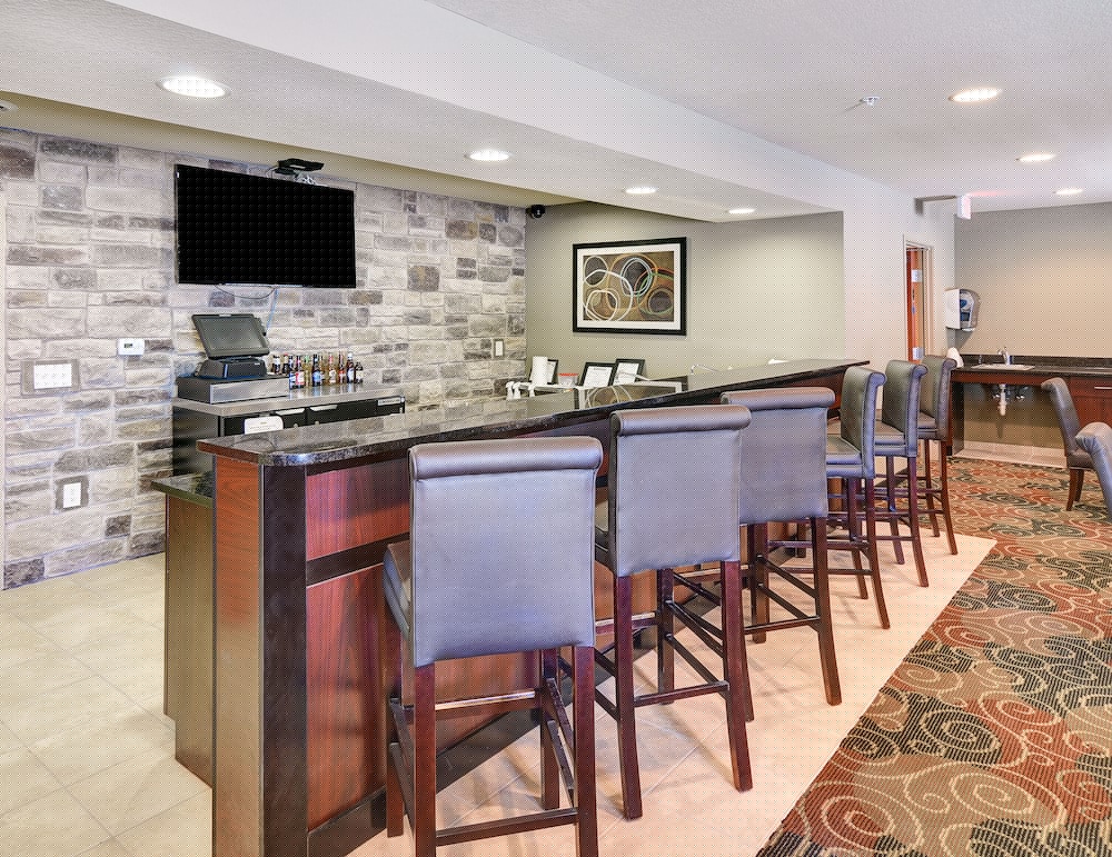 Cobblestone Inn Amp Suites Big Lake Tx 13/80