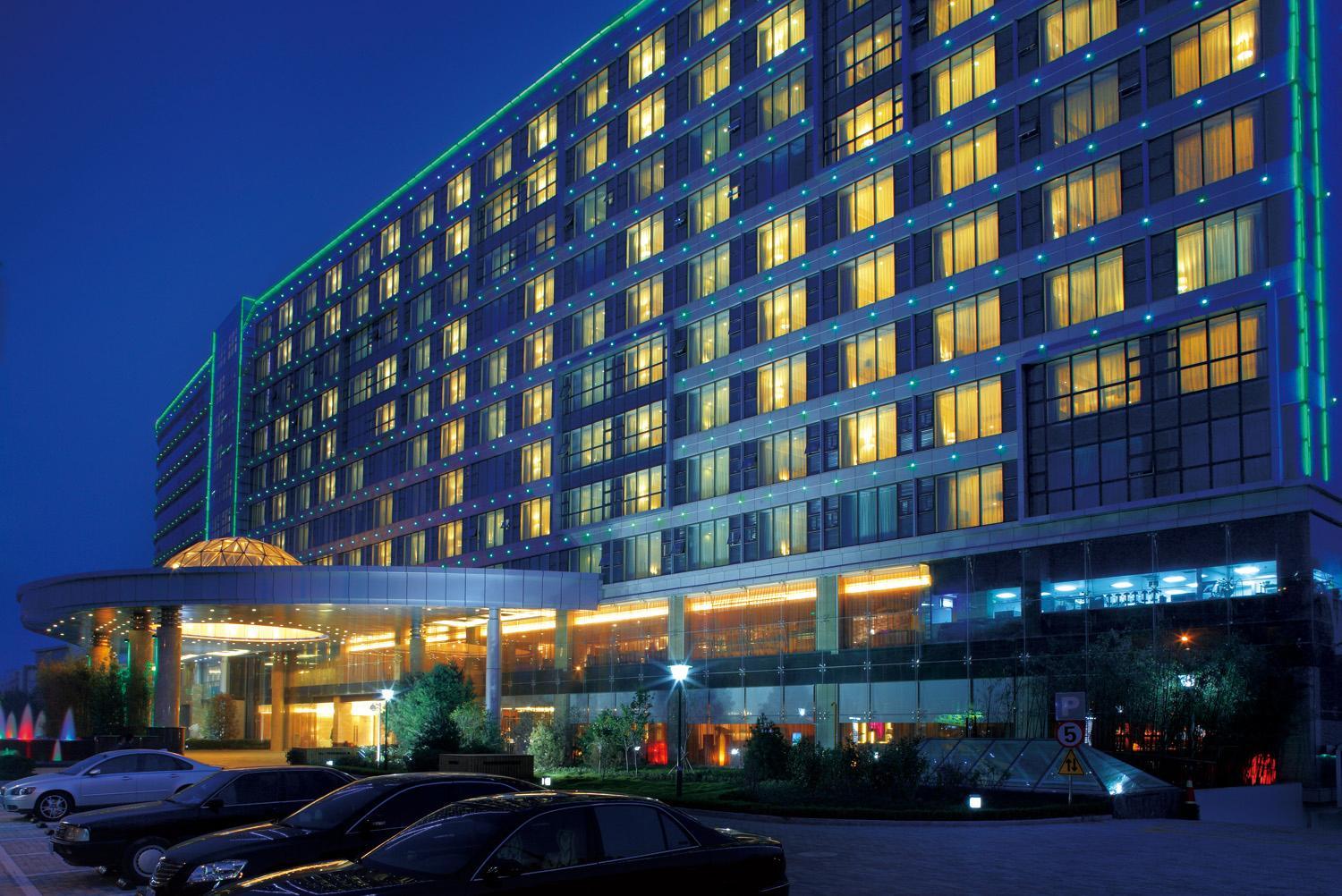 Holiday Inn Qingdao Parkview 3/49
