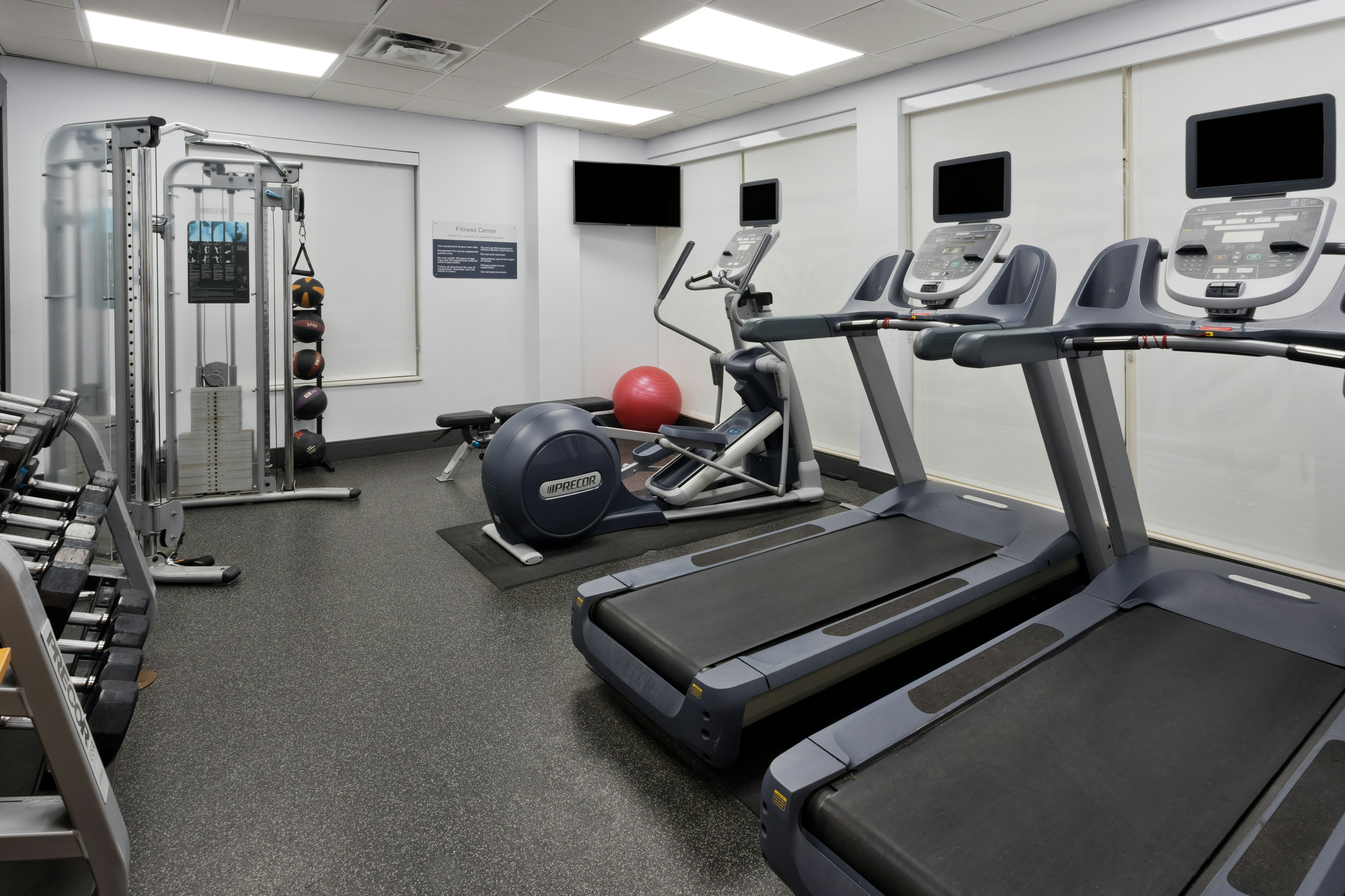 Hilton Garden Inn Birmingham Lakeshore Drive 8/27