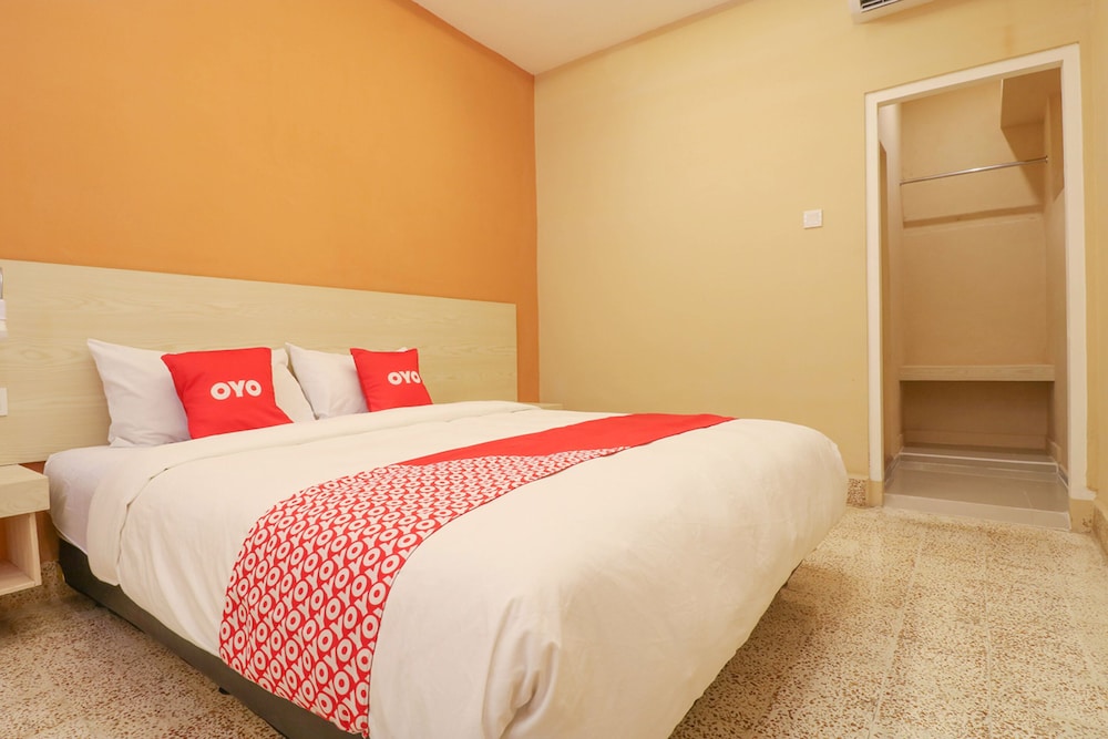 OYO 1384 Pulau Bali Hotel 20/29