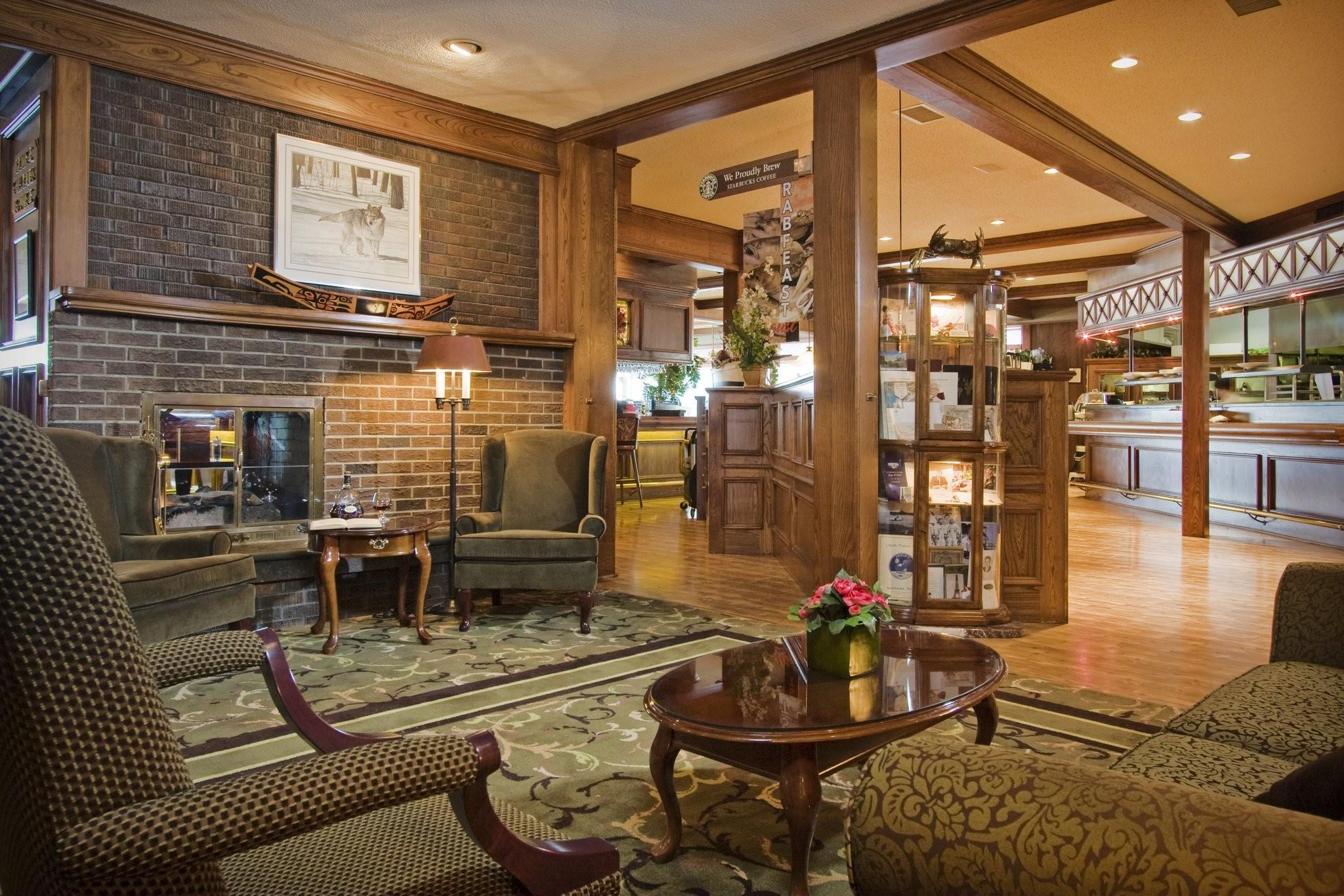 Crest Hotel 20/25