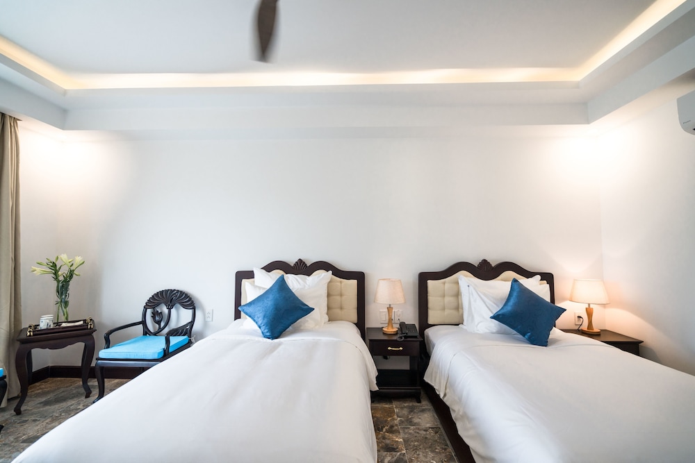 Hoi An Central Hotel 33/73