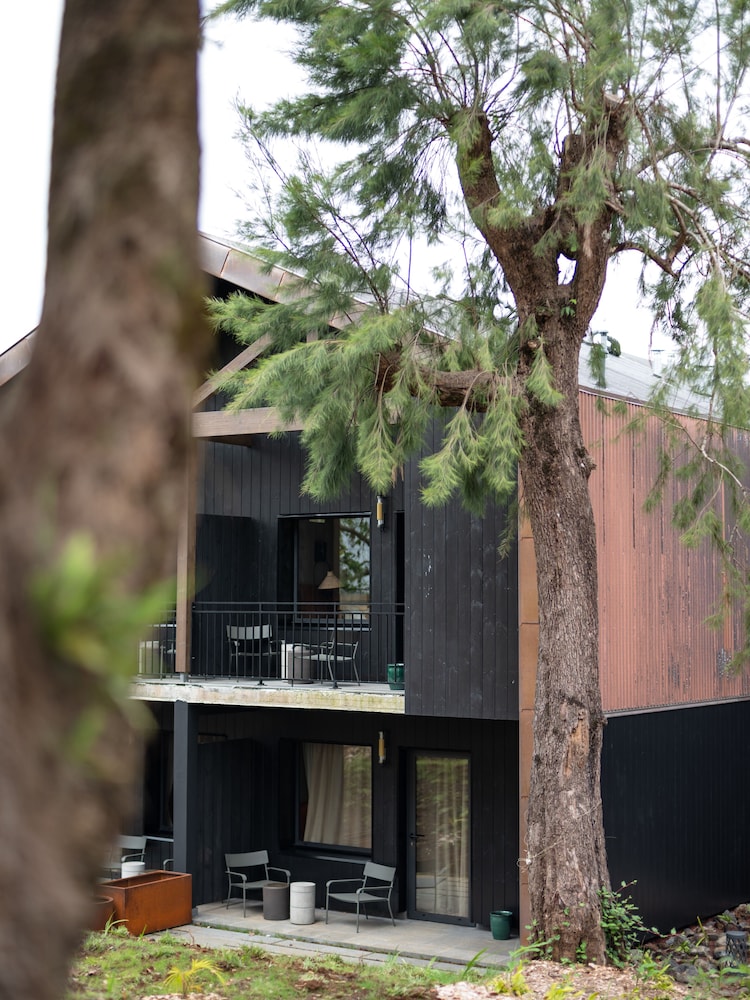 Hotel Le Tuit Tuit 41/42