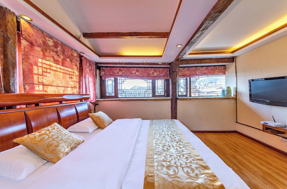 Lijiang Xueshanyu Inn 12/36