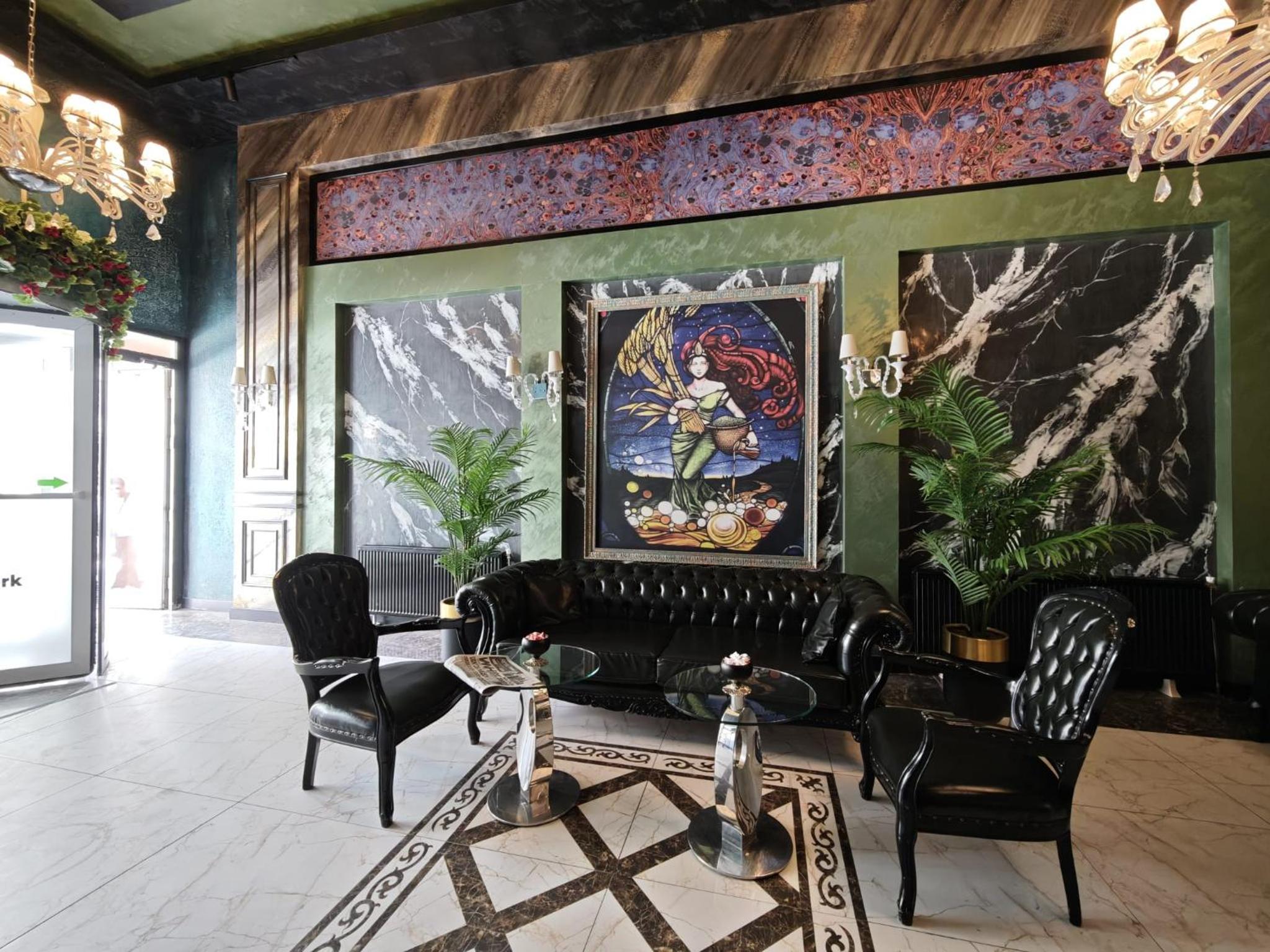Royal Berk Hotel 9/25