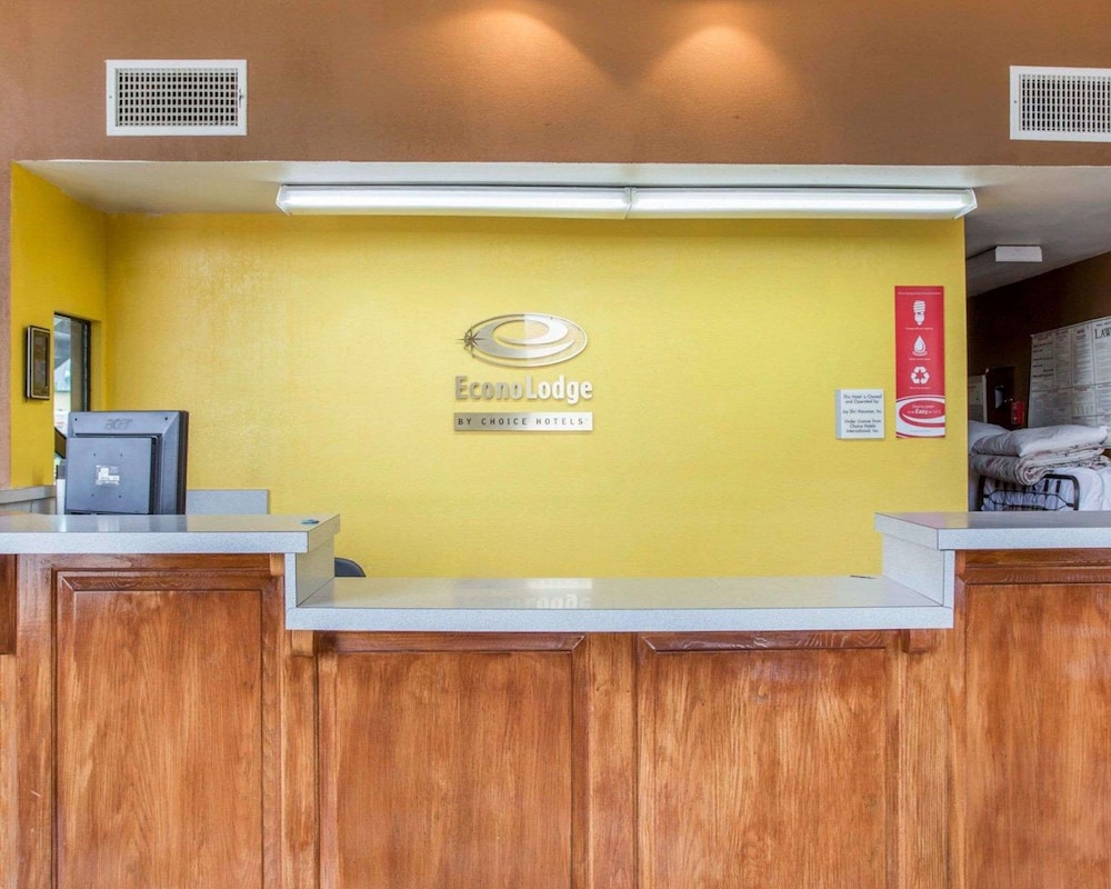 Econo Lodge Acworth East 6/53