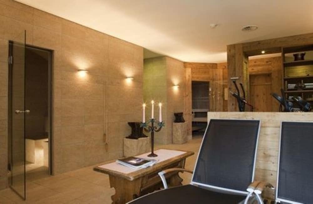 Hotel Le Grand Chalet 20/50