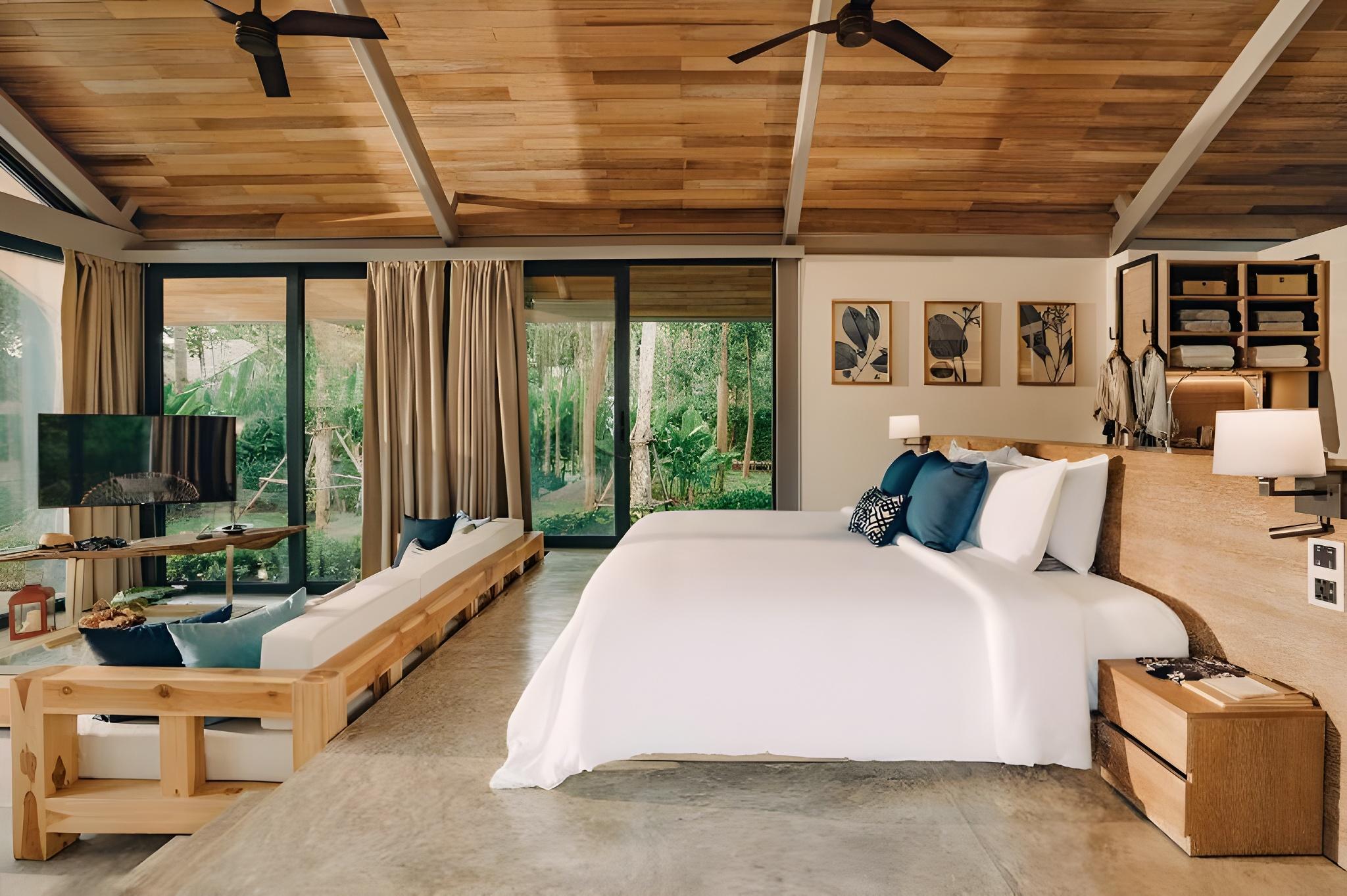 One-Bedroom Reserve Pool Villa