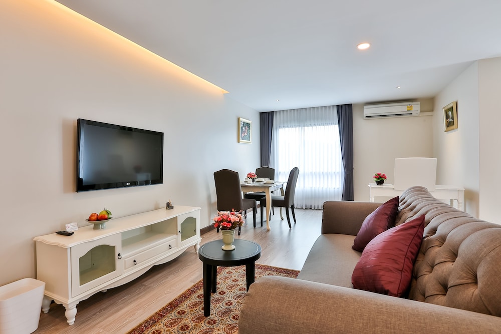 Rung Aroon Hotel By Le Siri 23/50