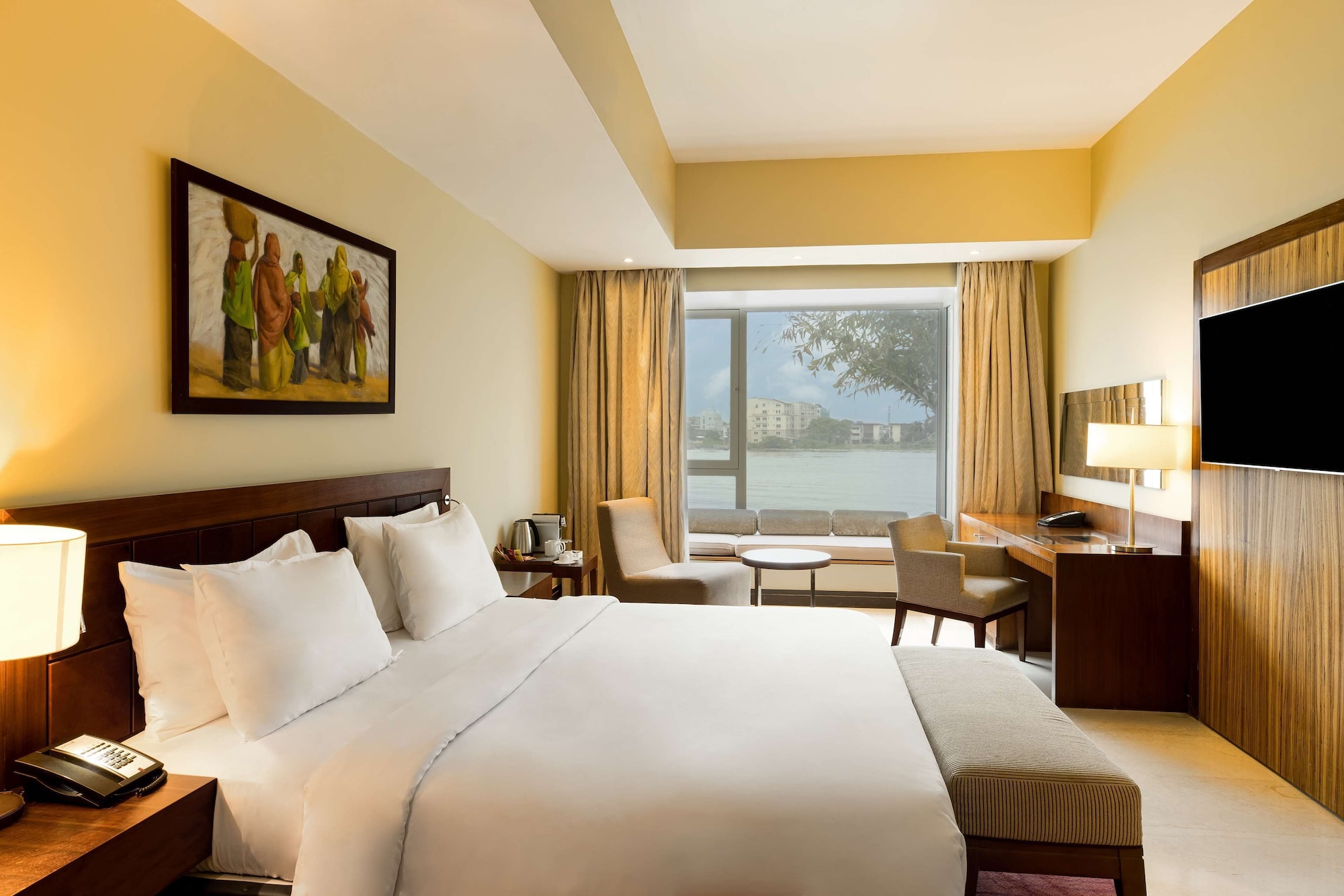 Presidential, Lounge, Suite, King Bed, Lagoon View