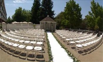 Lake Natoma Inn 3/46