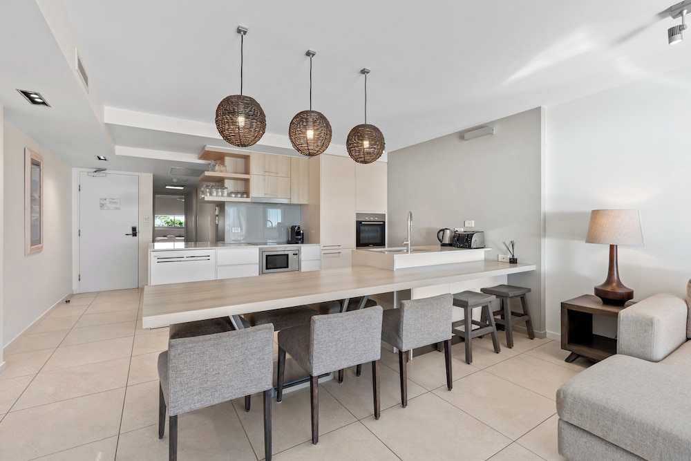 FAIRSHORE NOOSA 39/50