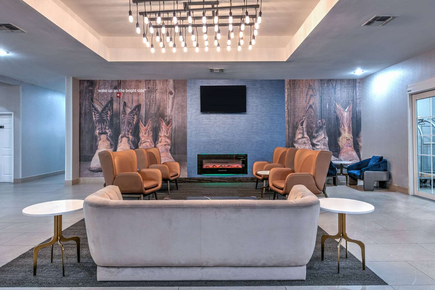 La Quinta Inn & Suites by Wyndham Decatur 40/46