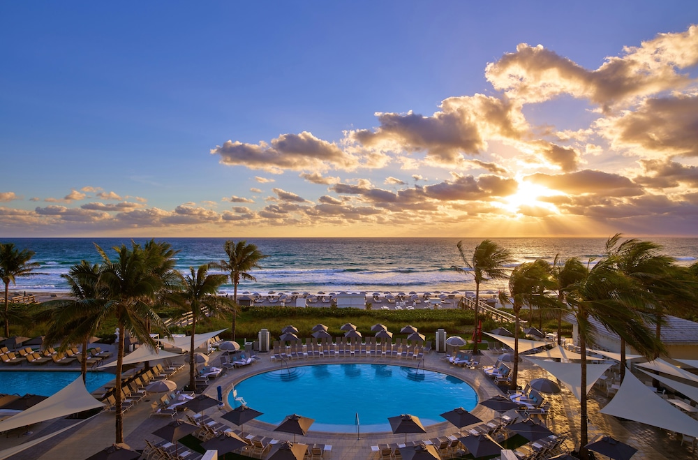 Beach Club at The Boca Raton 5/72