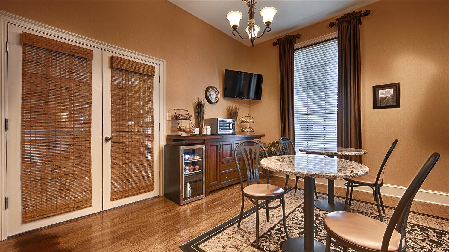 Best Western Suites 28/33