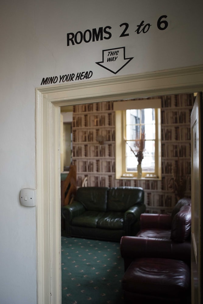 Village House Hotel - Inn 20/31