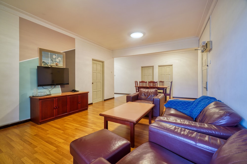 Parkland Apartment 22/34