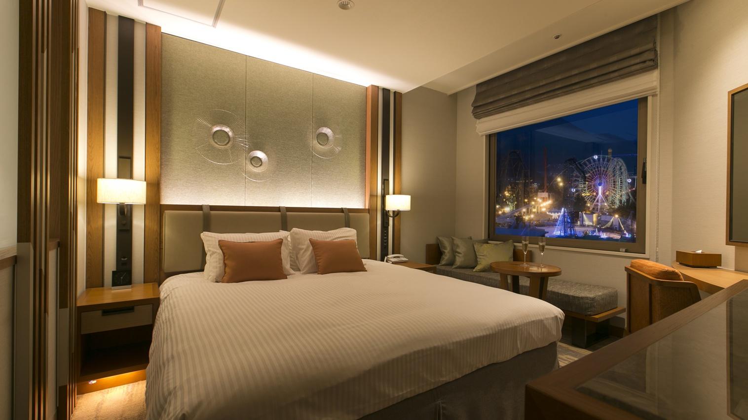 Room, King Bed, Park View, Executive Level