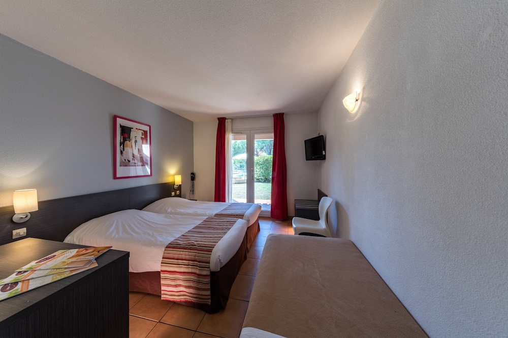 Mona Lisa Royal Hotel 23/49
