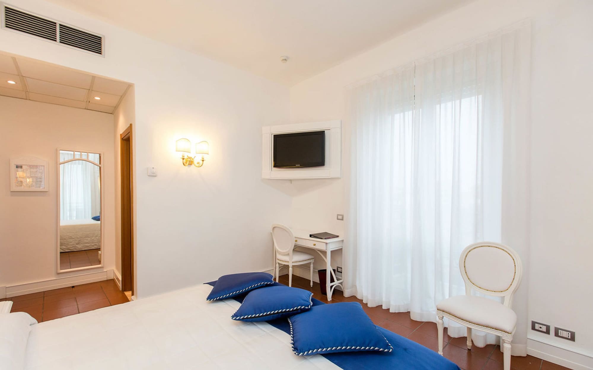 rooms