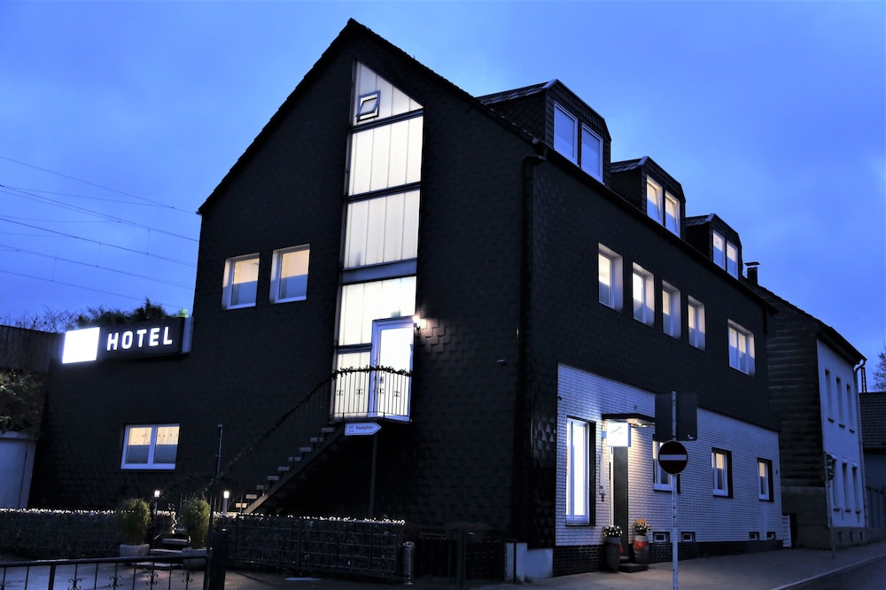 Minsu Hotel 1/25