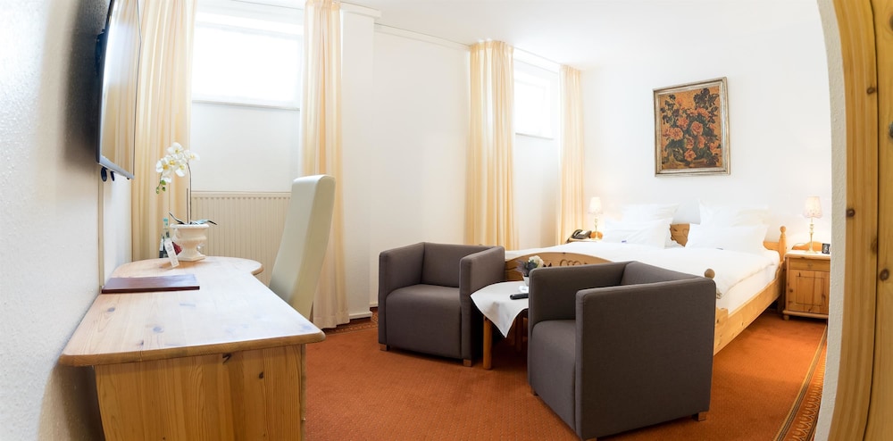 Hotel Zum Kuhhirten 28/47
