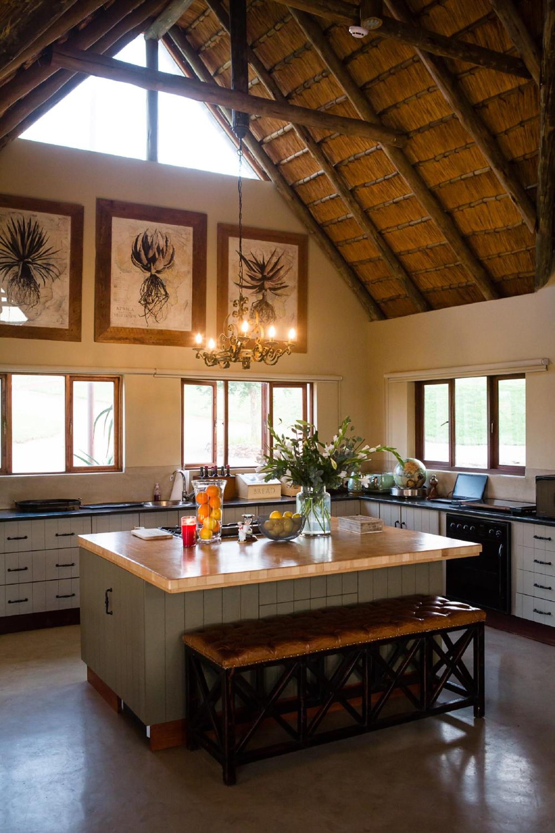 Sibani Lodge 7/55