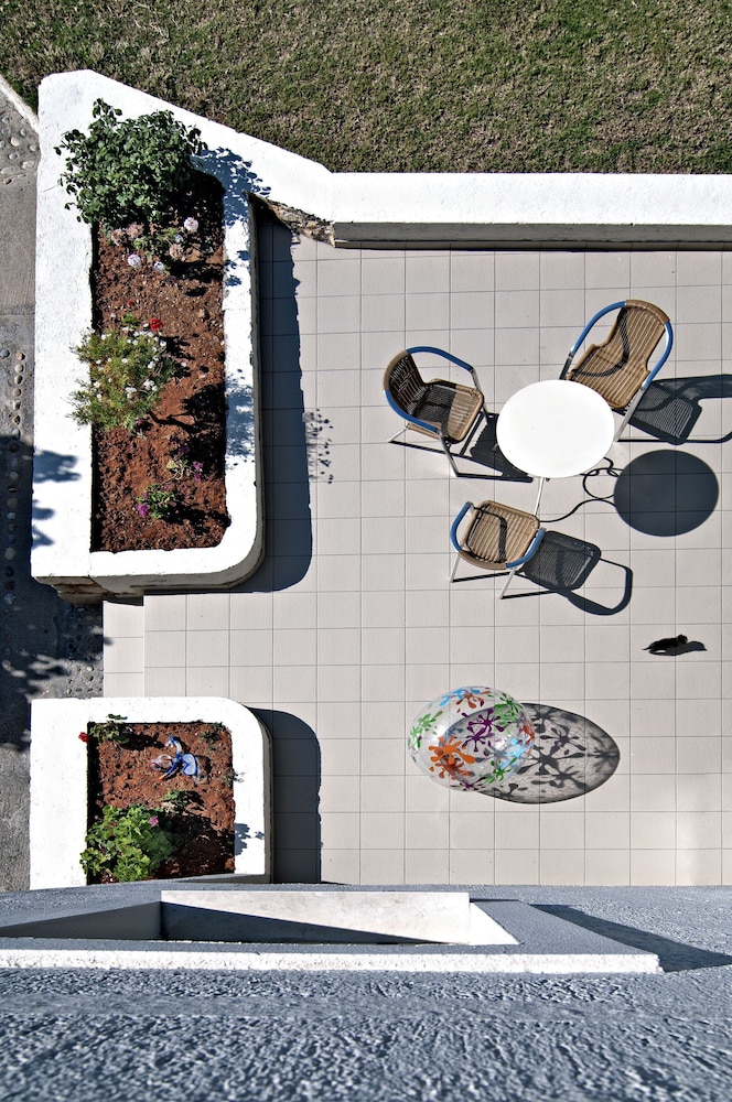 Ourania Apartments 9/63