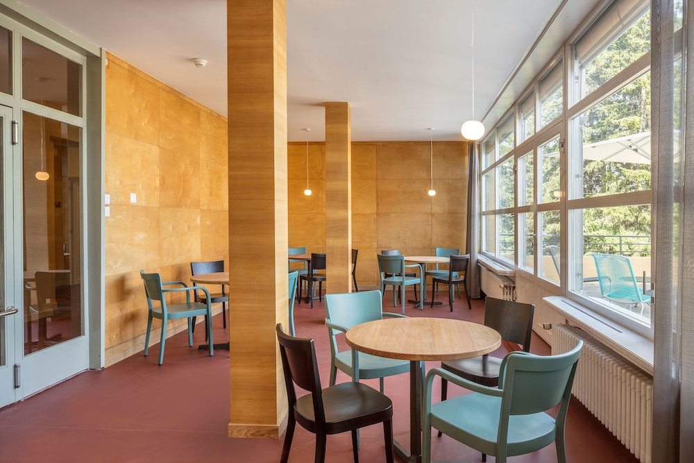 Youth Hostel Crans Montana 38/53