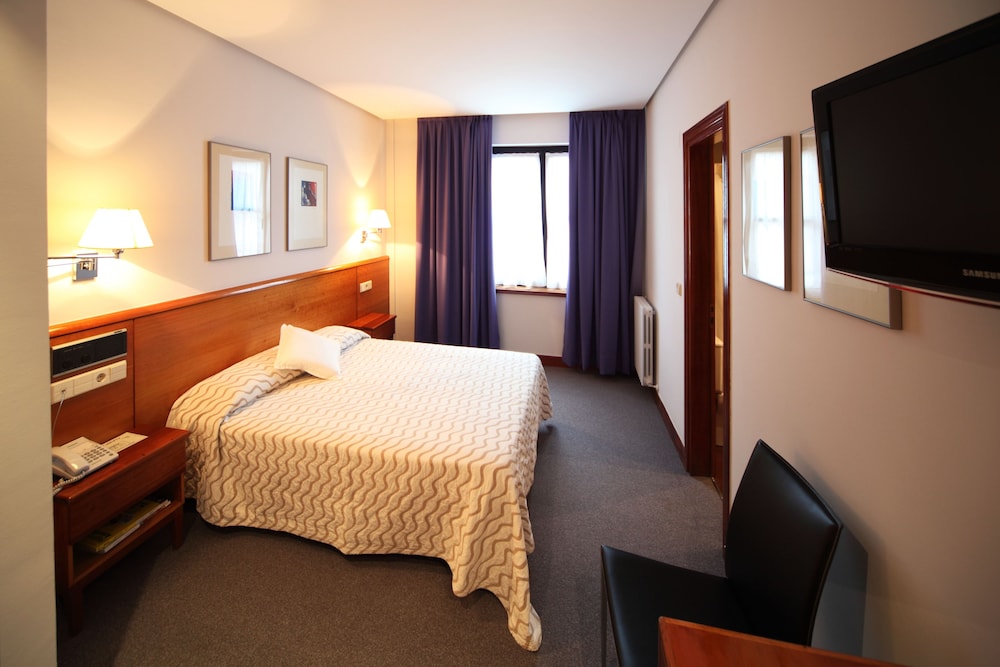 Hotel Anoeta 6/30