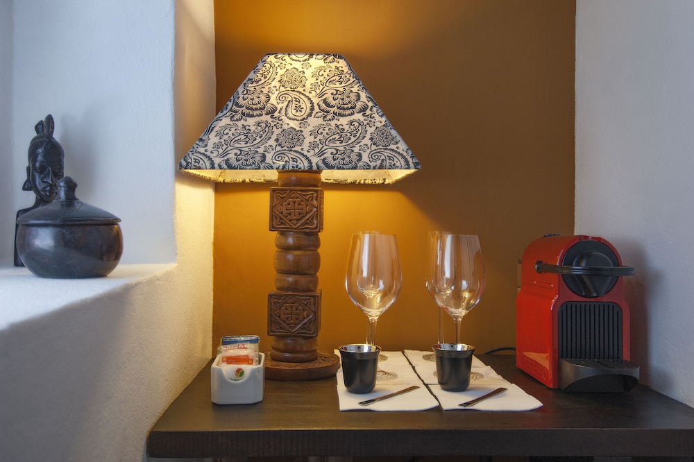 Les Lezards Bed Breakfast 50/63