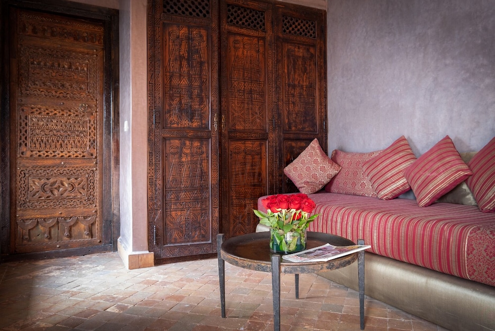 Riad Si Khalifa 65/84