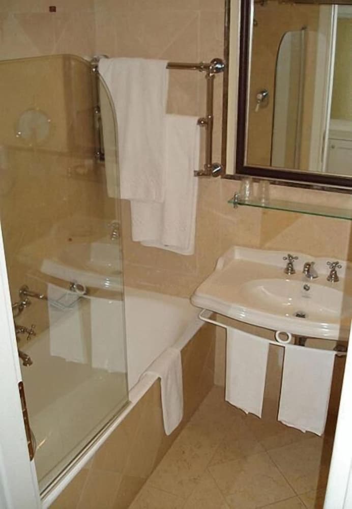 Hotel Villa Daphne 51/53