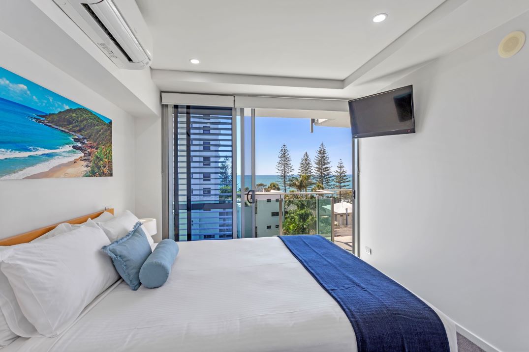 2 Bedroom Ocean View Apartment
