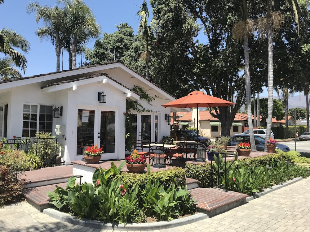 Marina Beach Motel 4/67