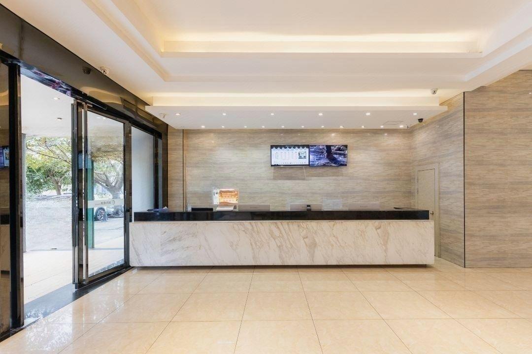City Comfort Inn Haikou East High Speed Railway Station 12/72