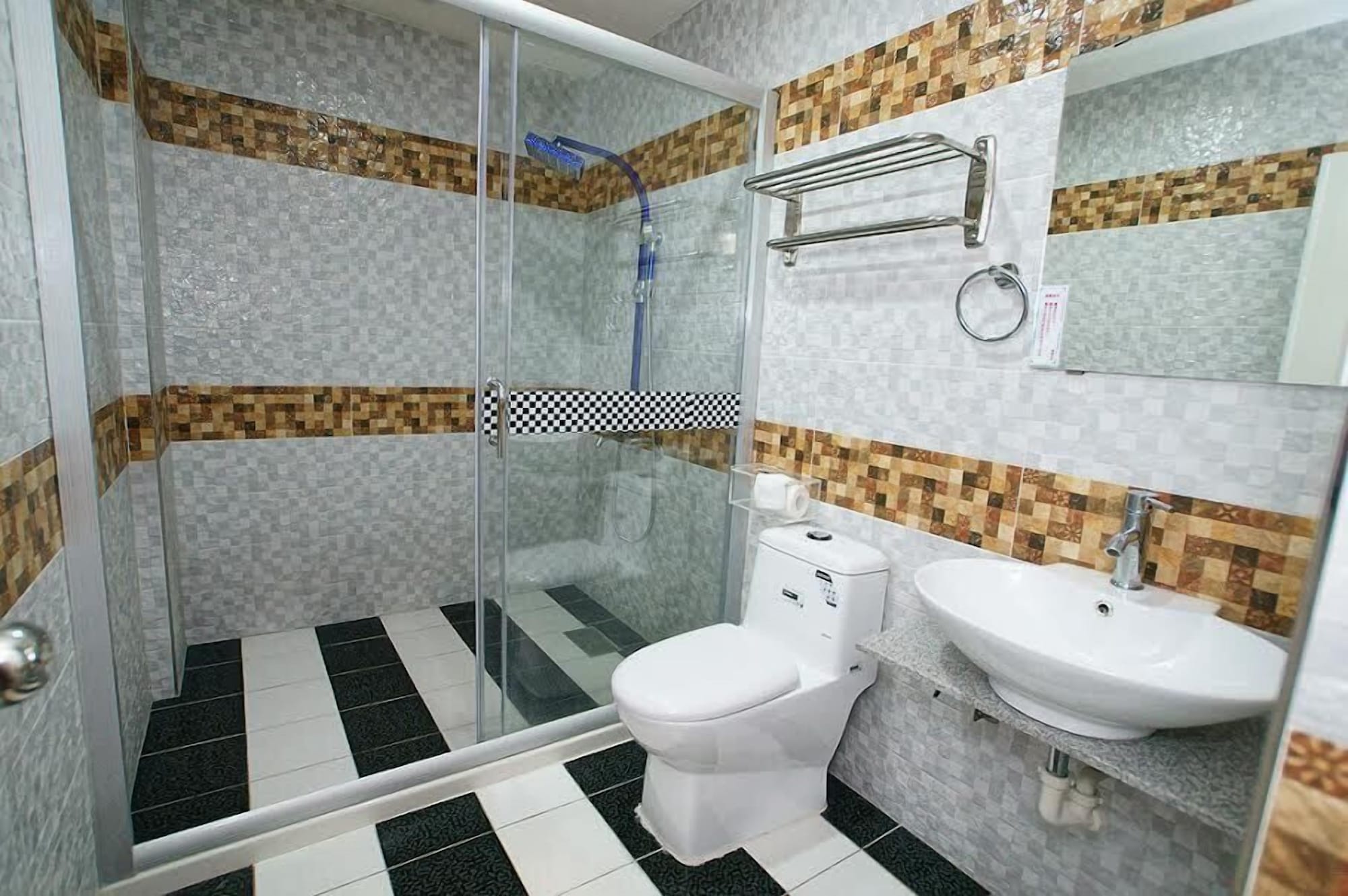 Sweet, Queen Bed، Anqing 67 Homestay 3/4