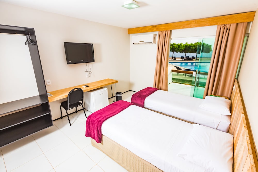 Arrey Hotel Beach 12/48