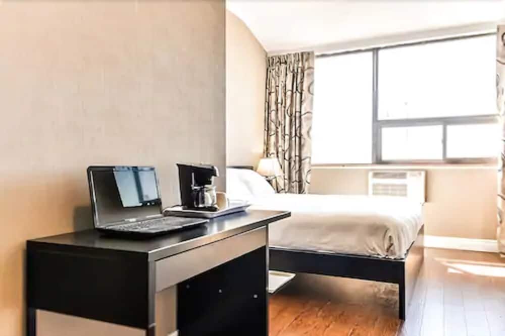 Nu Hotel Toronto 26/57