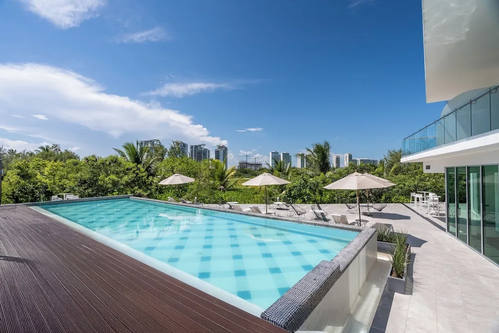 Amaan Vacation Suites 44/50