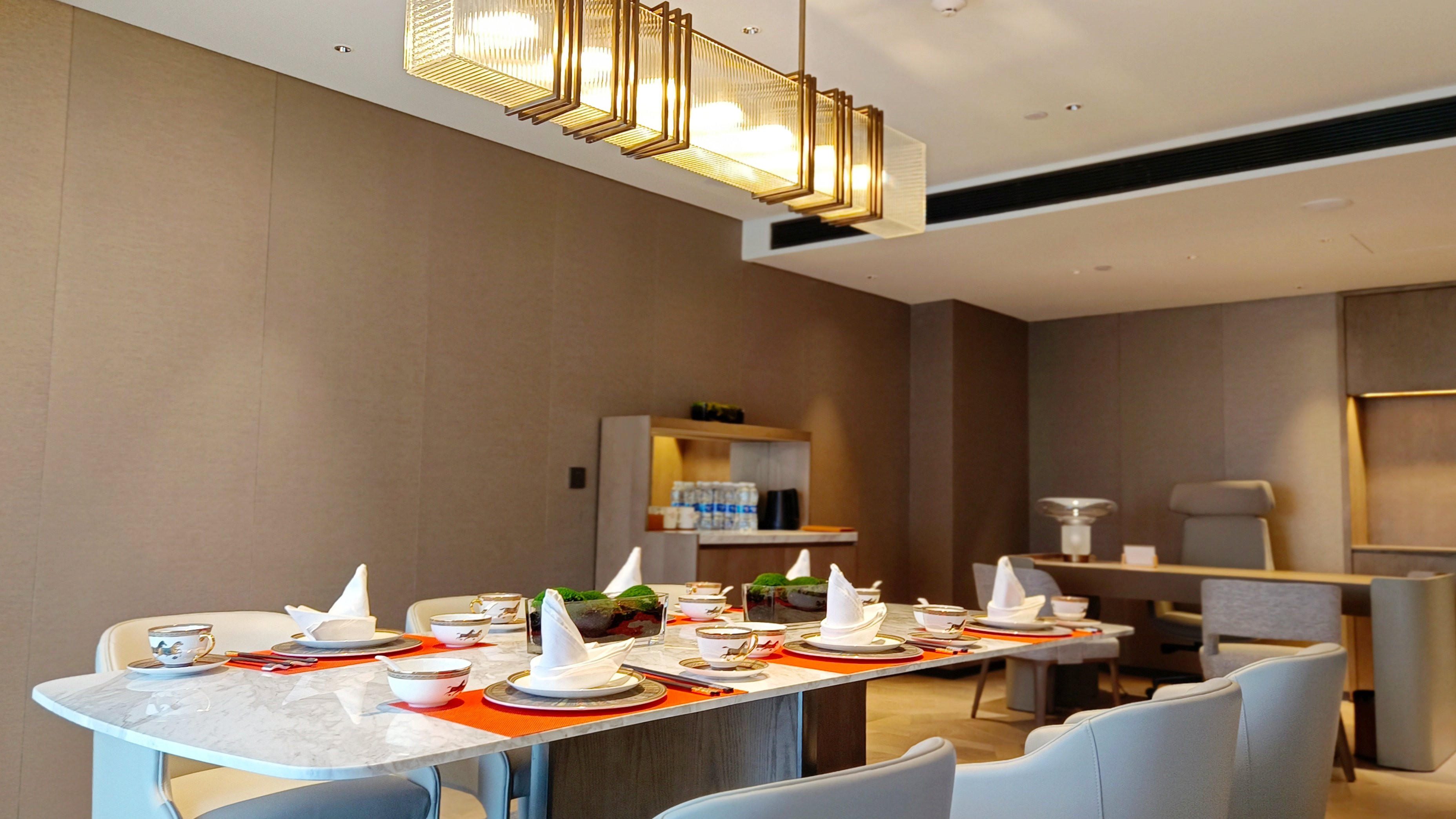Crowne Plaza Hohhot City Center 65/76