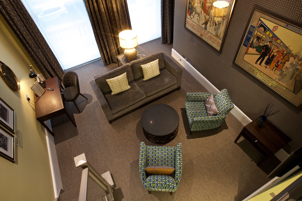 54 Queens Gate Hotel 6/50