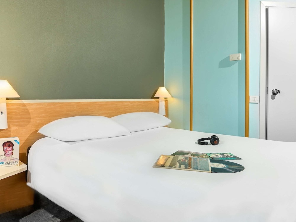 IBIS FIRENZE PRATO EST 21/73