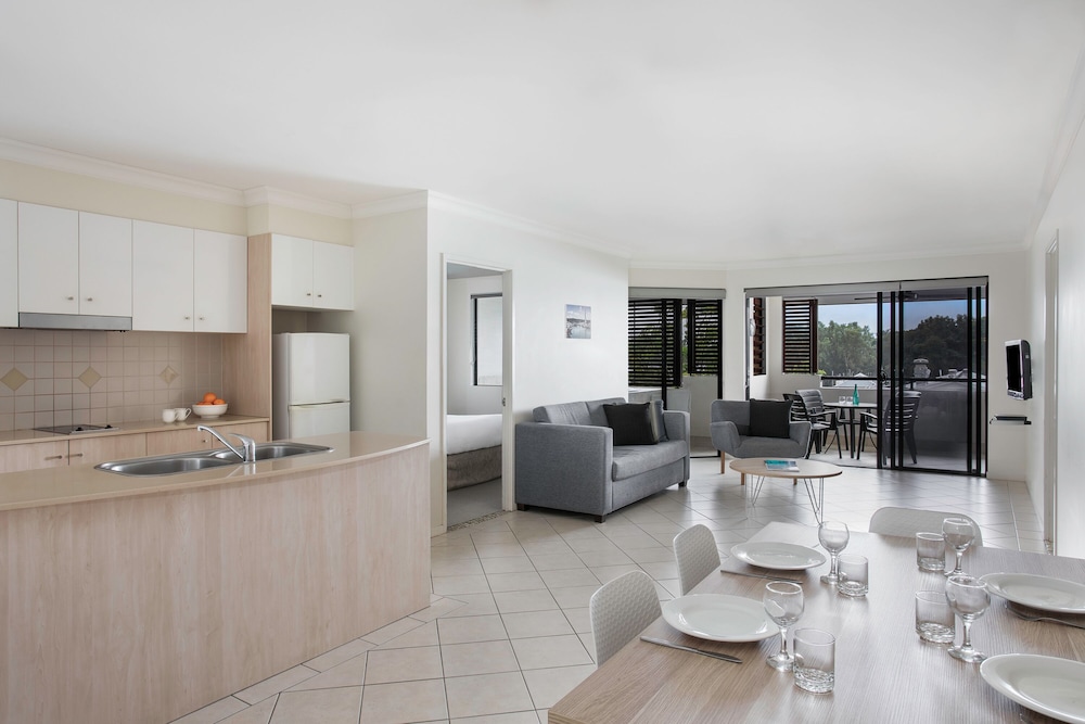 Mantra Heritage Port Douglas 46/60