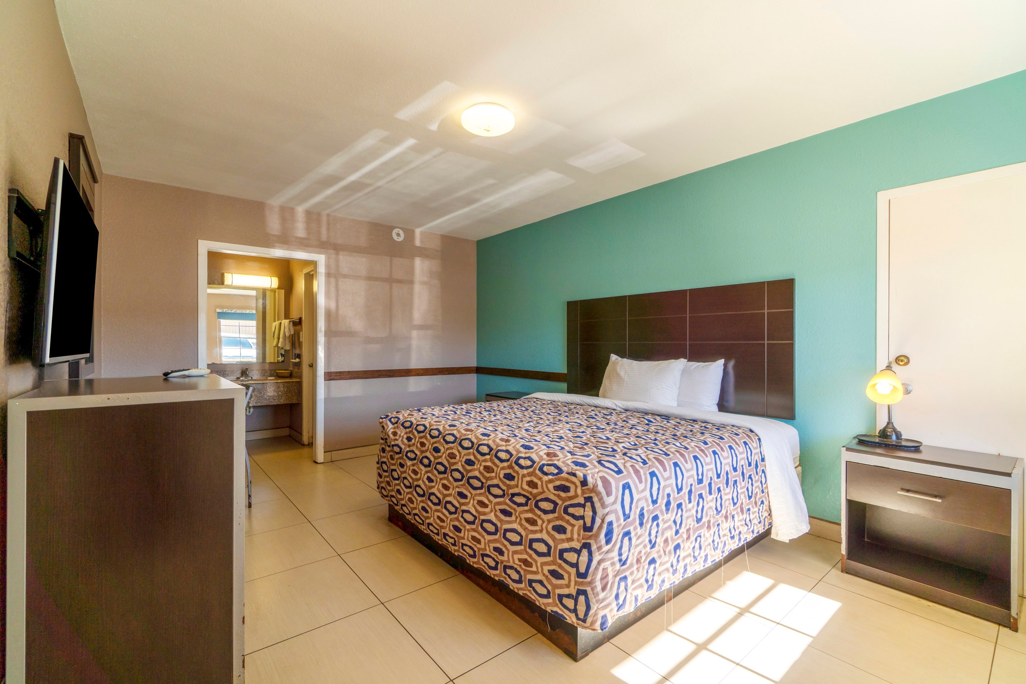 Woodfield Inn & Suites Hotel O, Yoakum TX 111 26/54