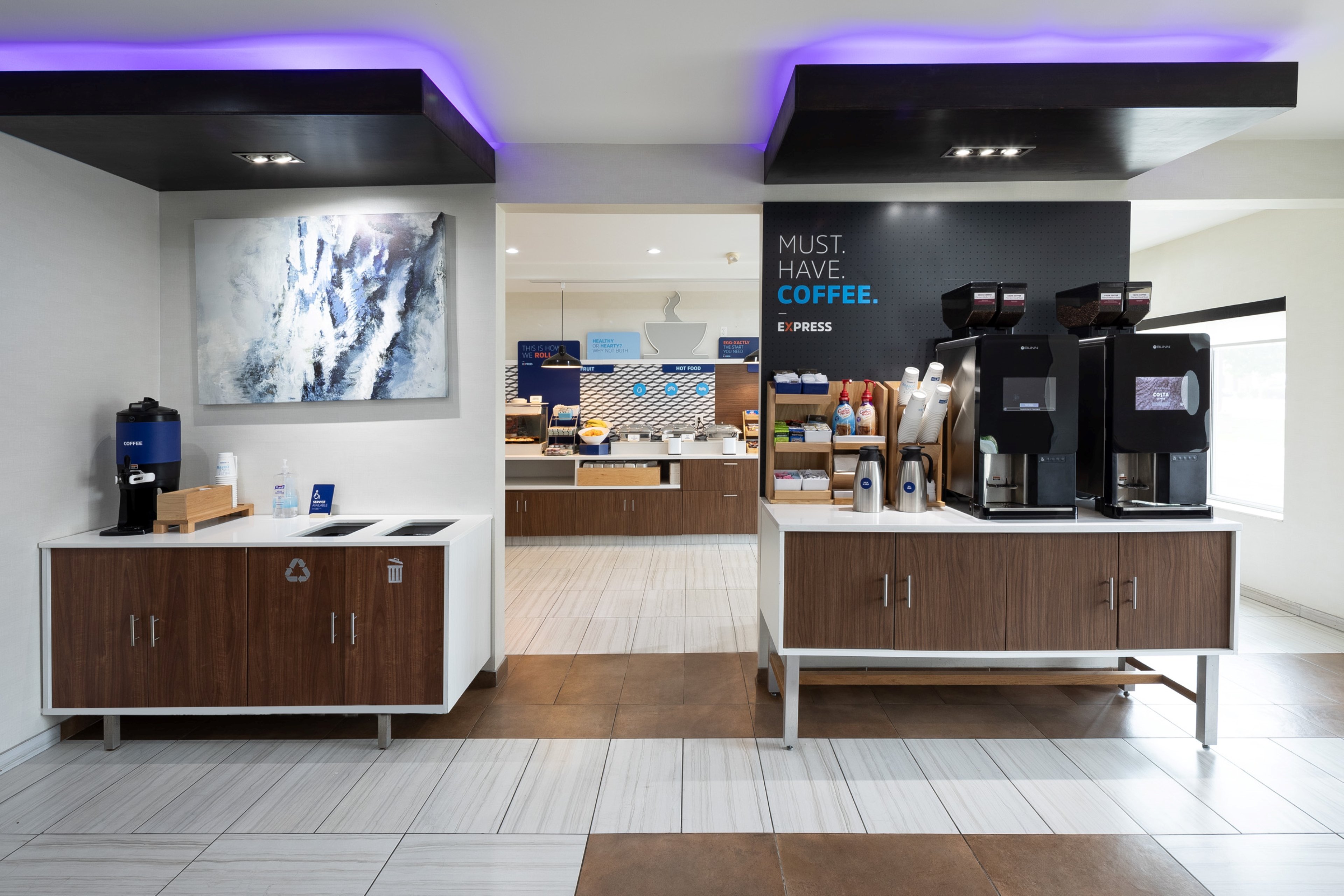 Holiday Inn Express and Suites Chicago West St Charles an IHG Hotel 4/72