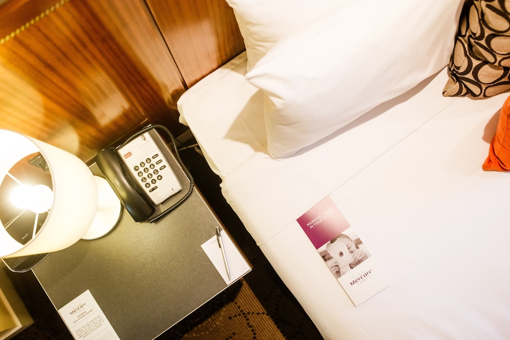 Mercure Brisbane King George Square 27/73