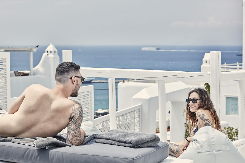 BOHO Suites 9/49